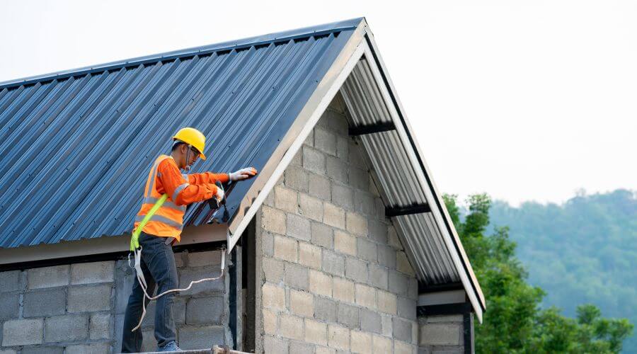 Expert top industrial roofings services in Thebes, IL